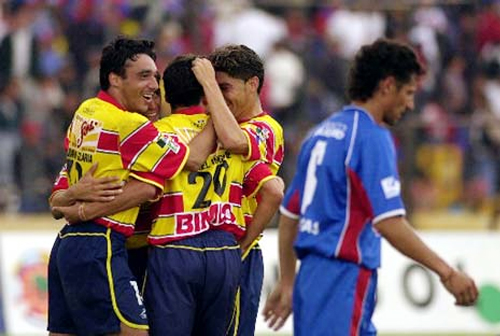 Morelia se anotó una gran goleada al vencer por 0-5 al Olmedo en Ecuador (Foto: AP)